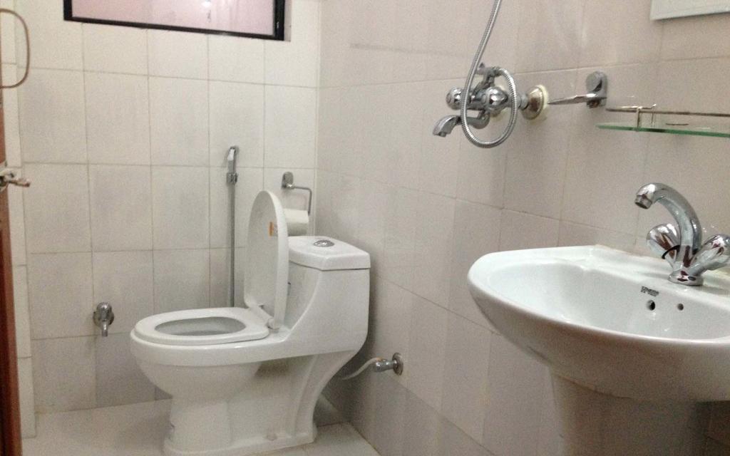 Avalon House Hotel Kathmandu Room photo